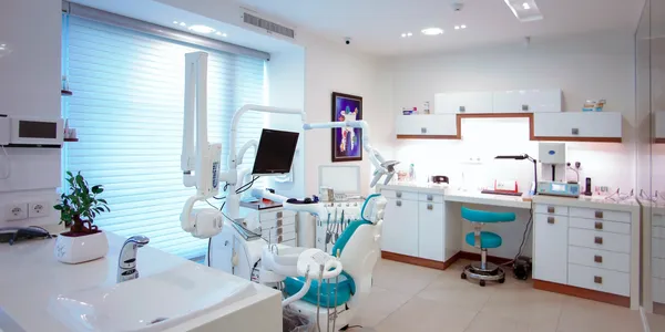 Dr. Safa Alhashimy Dental Clinic